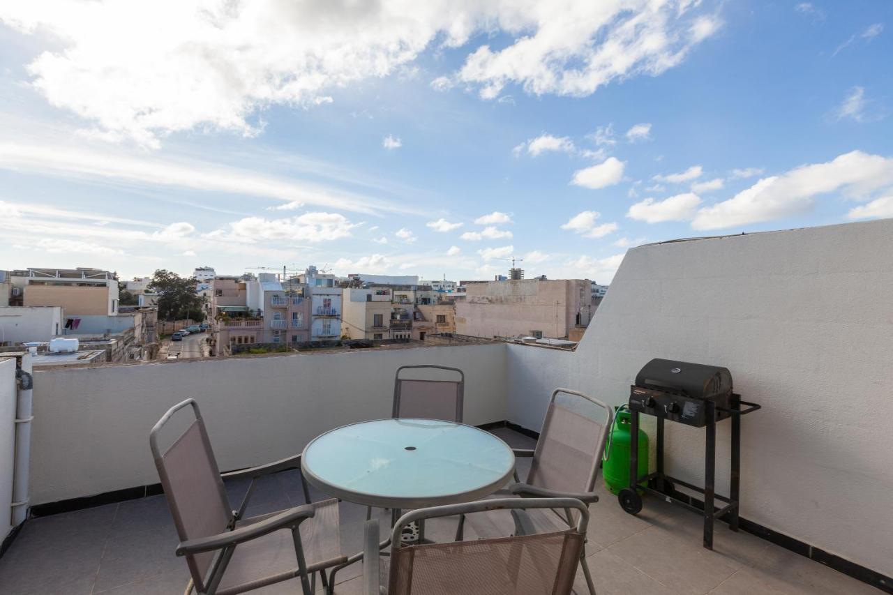 83/3-Lovely 1 Bedroom Penthouse Μπιρκιρκάρα Εξωτερικό φωτογραφία
