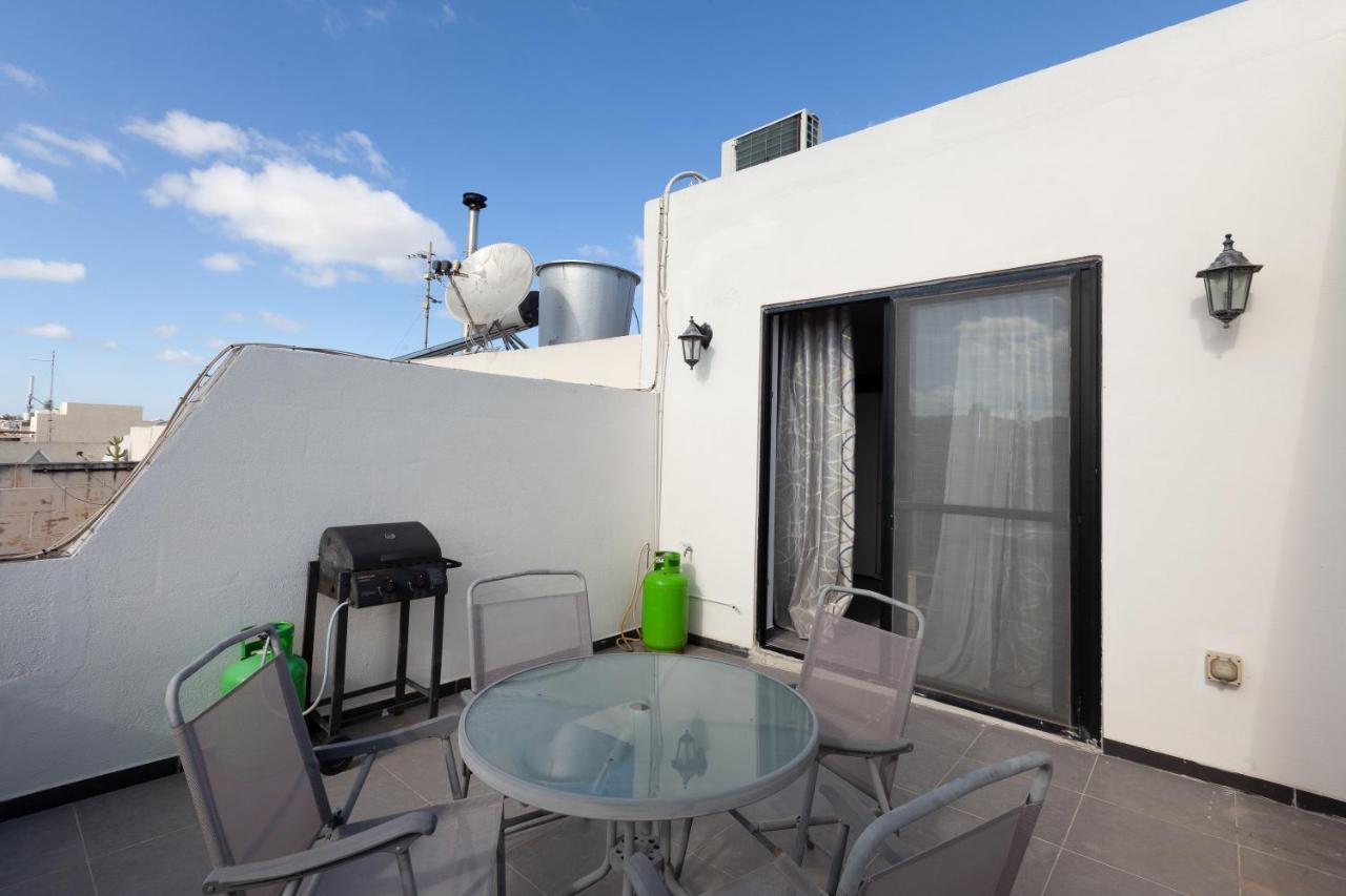 83/3-Lovely 1 Bedroom Penthouse Μπιρκιρκάρα Εξωτερικό φωτογραφία