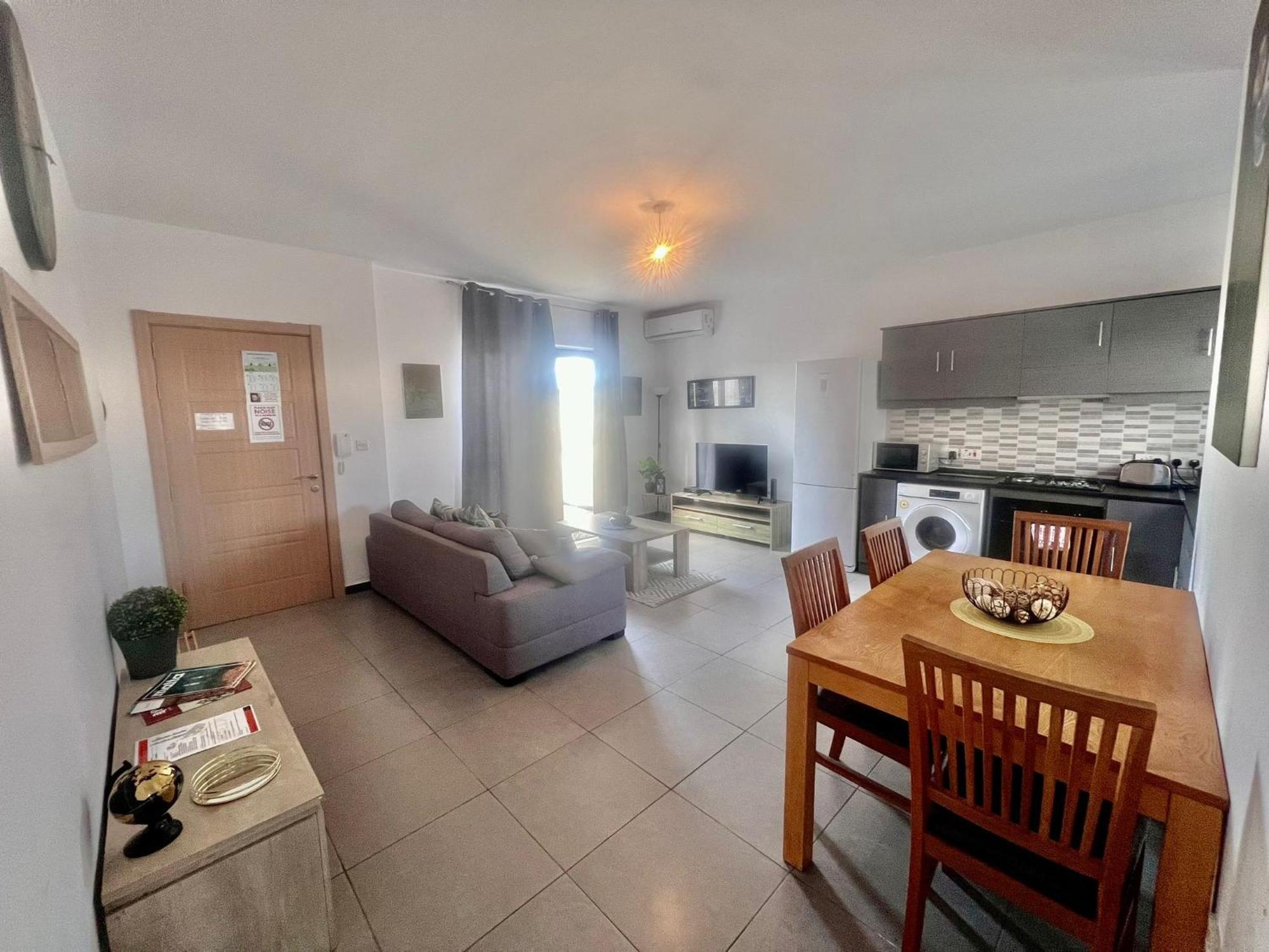 83/3-Lovely 1 Bedroom Penthouse Μπιρκιρκάρα Εξωτερικό φωτογραφία
