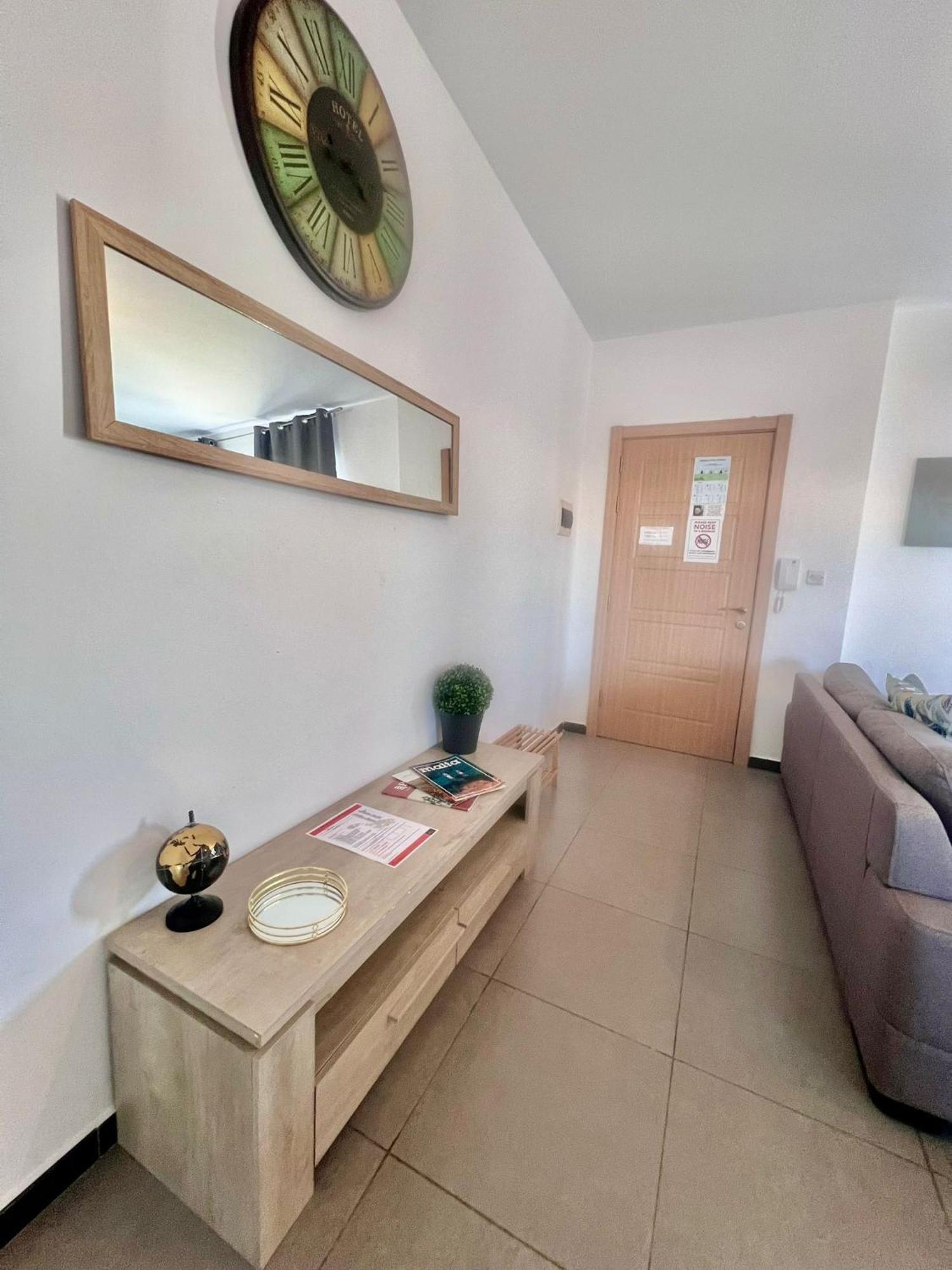 83/3-Lovely 1 Bedroom Penthouse Μπιρκιρκάρα Εξωτερικό φωτογραφία